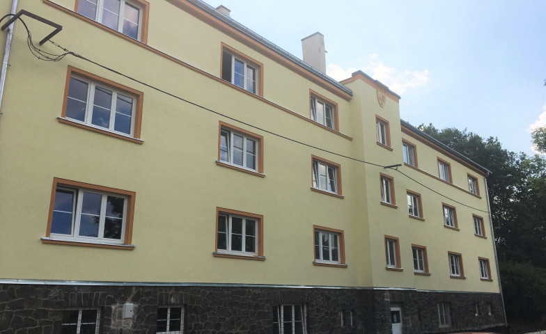 Společnost CPI Byty dokončuje desetimilionovou rekonstrukci bytového domu v ulici Tolstého